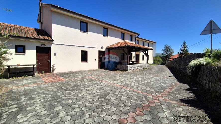 Matulji, Šapjane- poslovna zgrada 780 m2 - 3