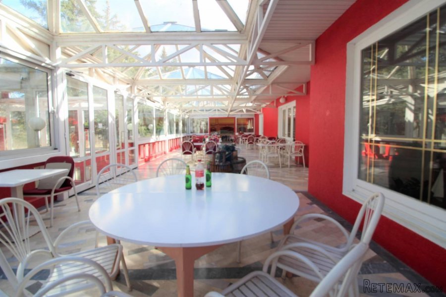 RUPA- restoran sa 250 sjedećih mjesta, 7 soba, teniskim tere - 5