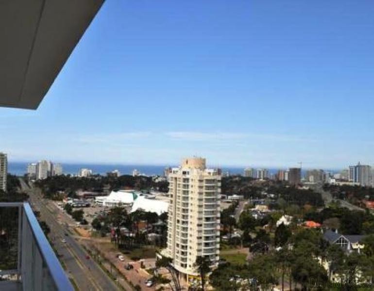2 Bedroom Apartment - For Sale -..