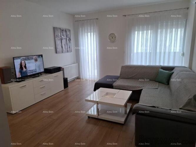 Pula – stan 51,82 m² s parking mjestom