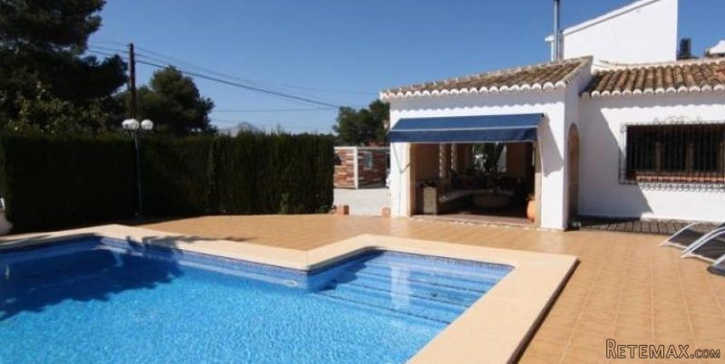 4 Bedroom 3 Bathroom Villa in Javea.