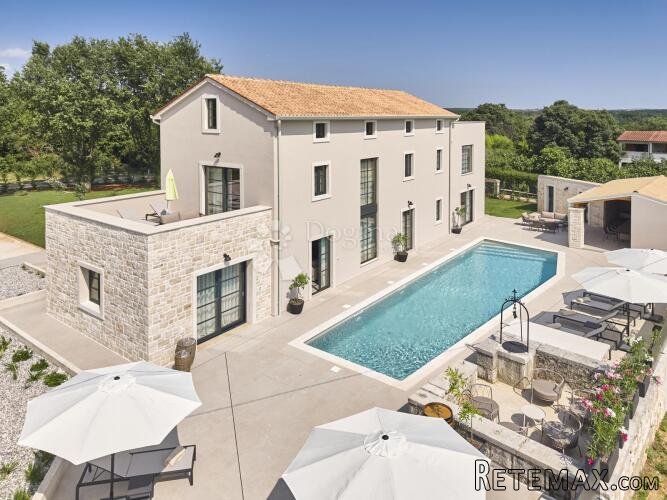 Poreč, luksuzna vila s bazenom, 5 spavaćih soba, pogled mor - 2