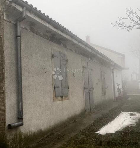 Kuća/starina sa prostranom okućnicom! - 3