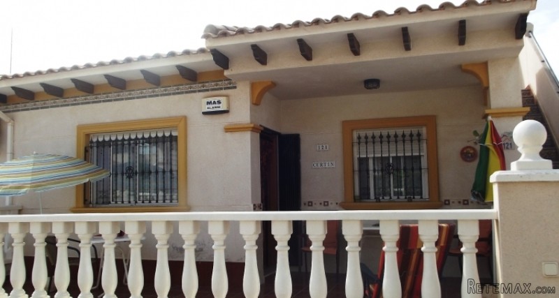 2 Bedrooms Bungalow For Sale