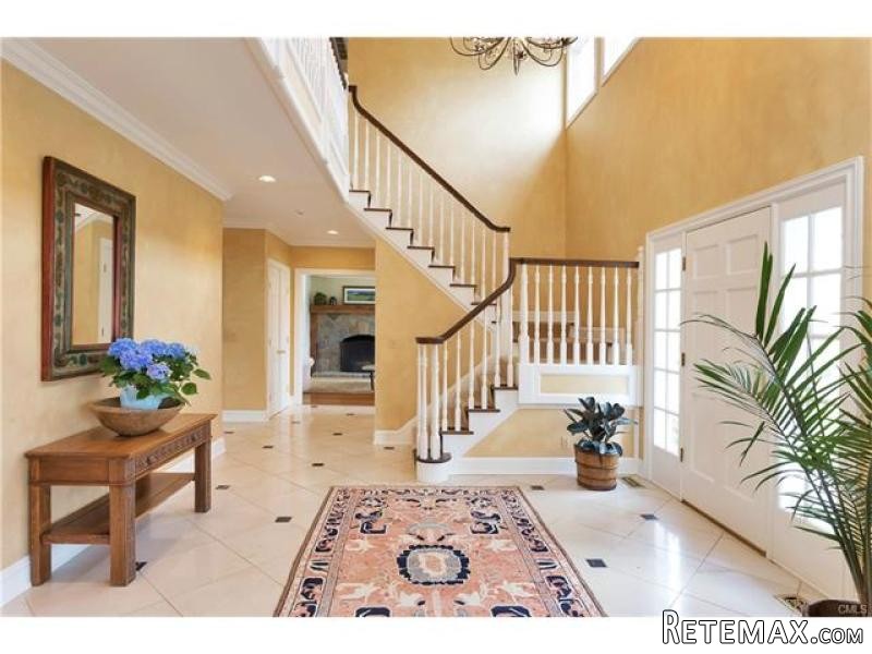 4 bedroom House For Sale: 14 SOUNDVIEW.. - 2