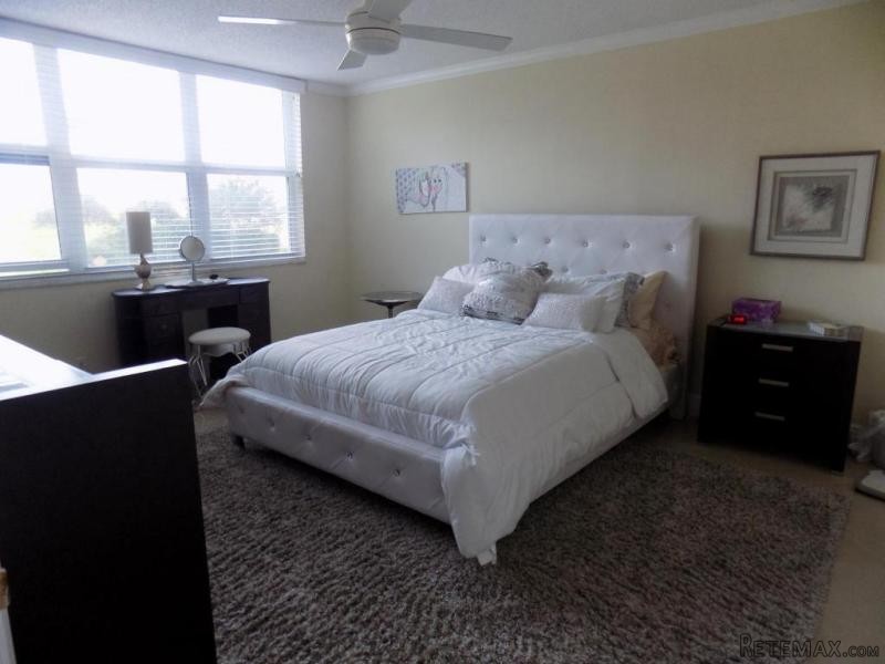 901 Gardenia Dr #176, Delray Beach, FL..
