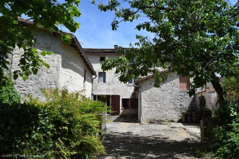 Four Bedroomed Property With Lovely..