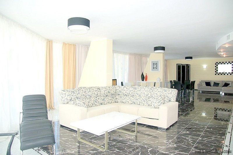 3 Bedrooms - Apartment - Malaga - For.. - 2