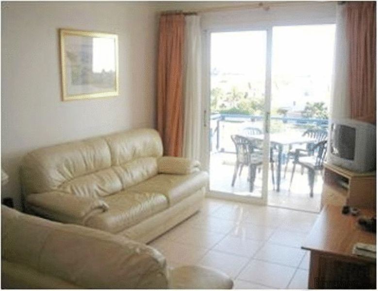 2 Bedrooms - Apartment - Paphos - For.. - 2