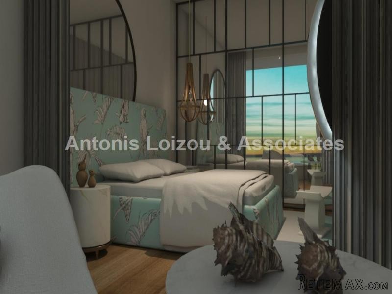 One Bedroom Beach Front Apartment in.. - 2