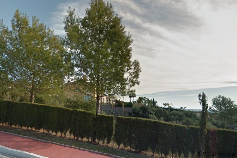 Fantastic Corner Plot in Superb Location - 2