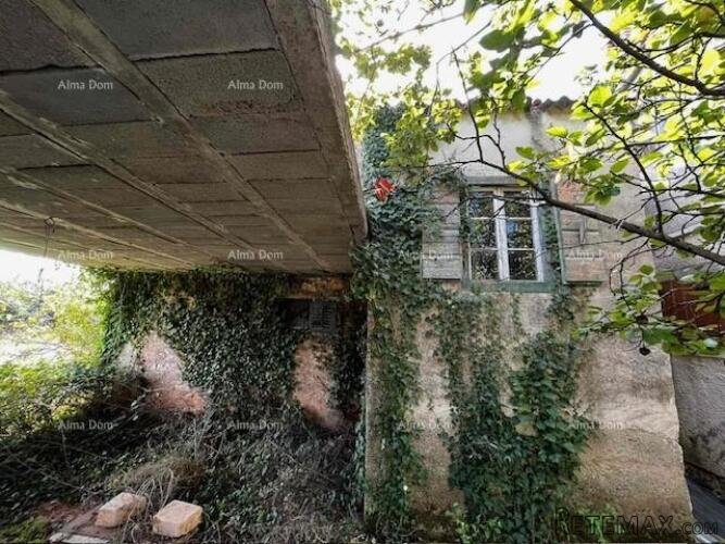 Prodaja stare istarske kuće sa velikom građevinskom p.. - 4
