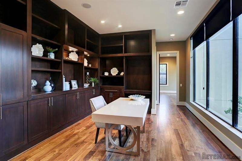 3 bedroom House For Sale: 515 Ridge.. - 2
