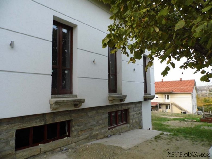 porodicna kuca na atraktivnoj lokaciji pod bukuljom - 6