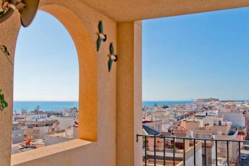 2 Bedroom 2 Bathroom Apartment In.. - 2