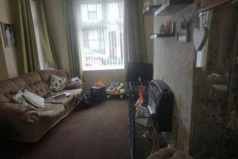 4 bedroom, Terraced House house for sale