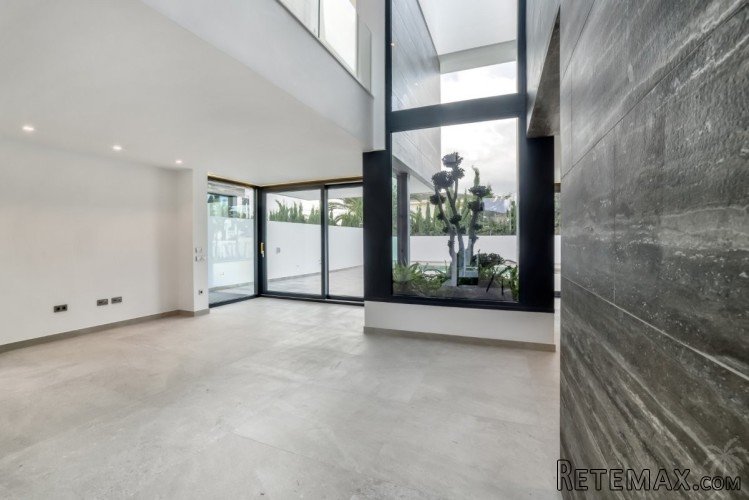 6 Newly built Luxurious villas in the center of Albir with.. - 5