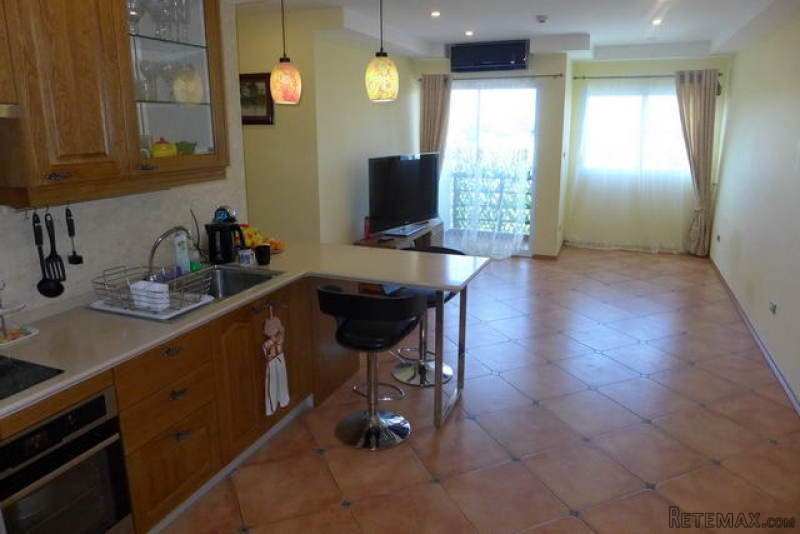 Jomtien Beach, New Beach 7 Condo for..
