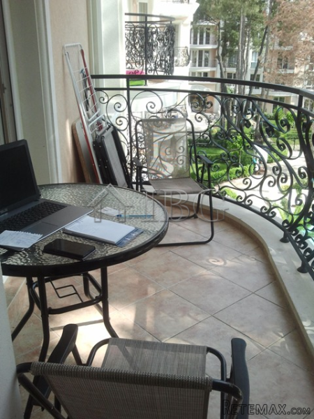 Luxury 1-bedroom Apartment with Pool.. - 2