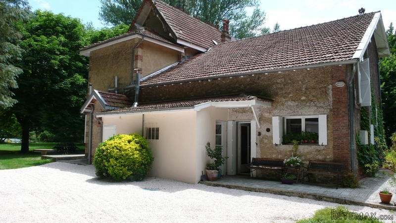 Pretty Stone House With Garden.. - 2