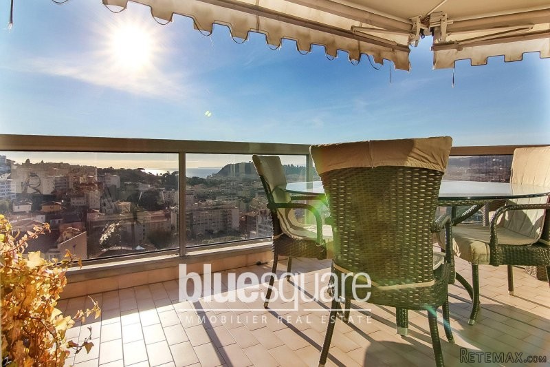 Stunning top floor apartment in Nice - 2