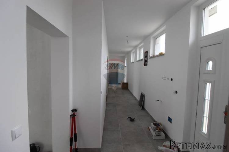 Kuća za odmor s bazenom i garažom u Šišanu - 4