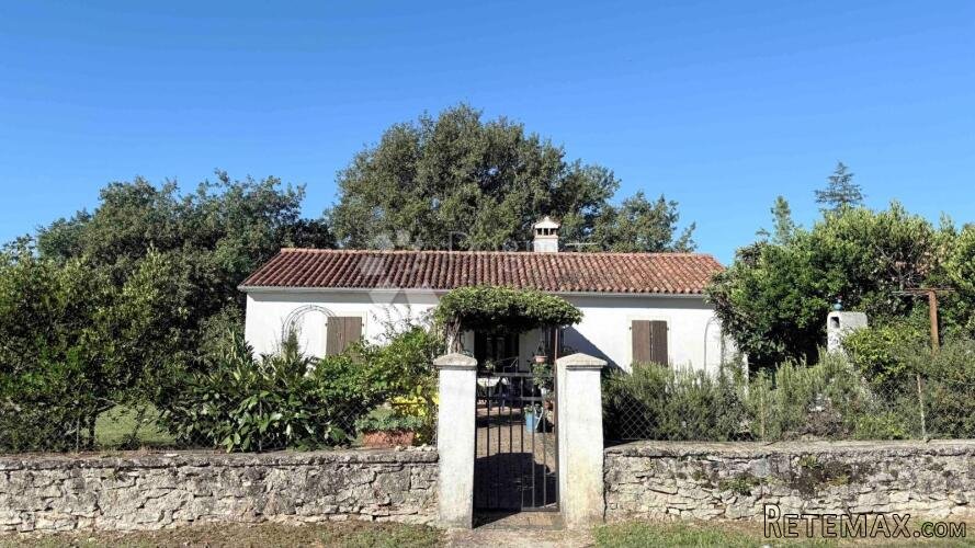 LABIN, okolica, kuća na prostranoj okućnici
