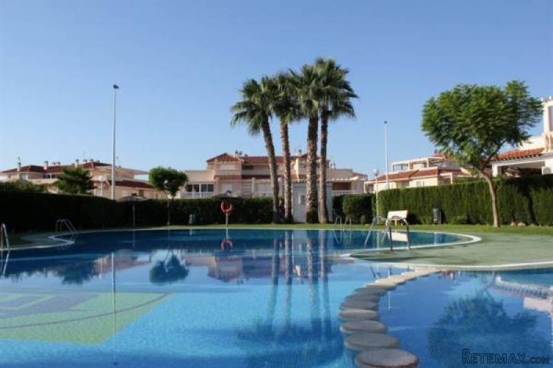 2 Bedroom 1 Bathroom Bungalow In Playa..