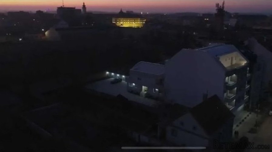 Penthouse stan Sremska Mitrovica 195m2 - 9