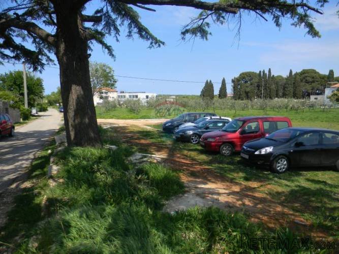 Vodnjan- Građevinsko zemljište 343m2 - 4