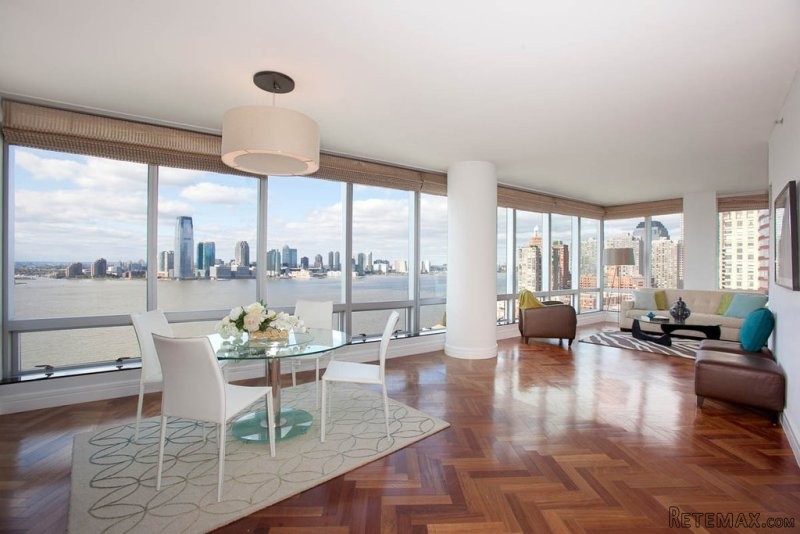 3 Bedrooms - Condo - New York State -..