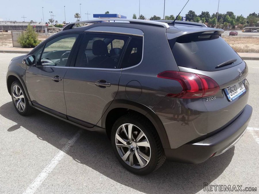 Peugeot 2008 1.2 Puretech - 4