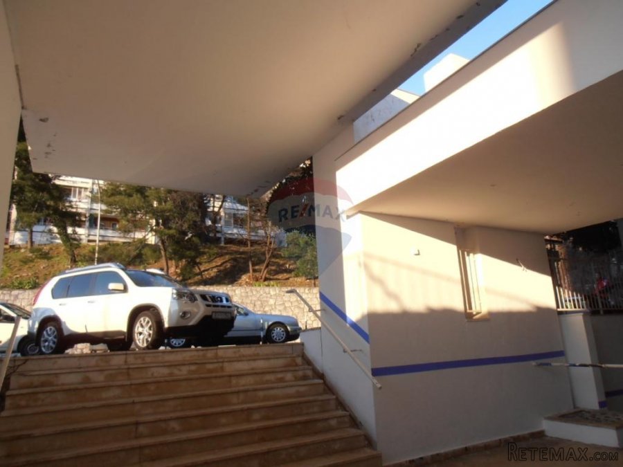 Izložbeno prodajni i uredski prostor! - 5