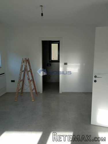 Pula, Fažana,villa 285m2,s.sobe 5 +6 kupaona,bazen,sauna - 10