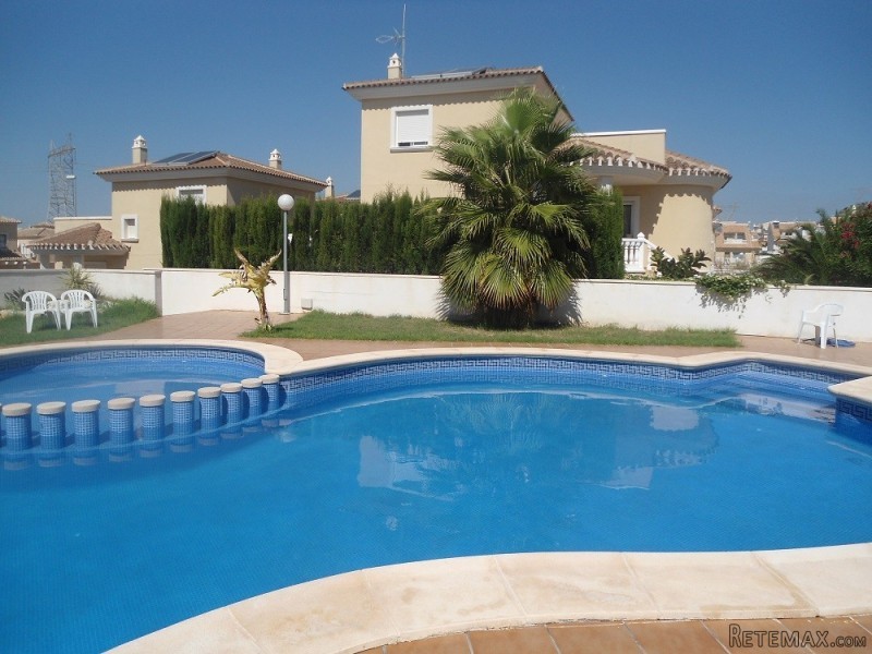 4 Bedrooms - Villa - Alicante - For Sale - 2