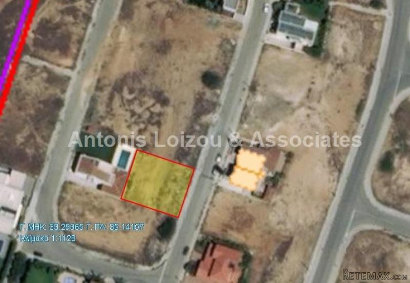 558m2 Residential Plot in Stelmek Area