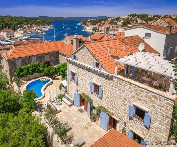 Predivna kamena vila- Milna, Brač - 2