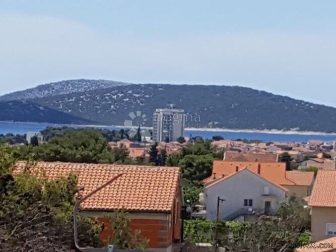 VODICE, ŠIBENIK apartmanska kuća sa velikom okućnicom - 3