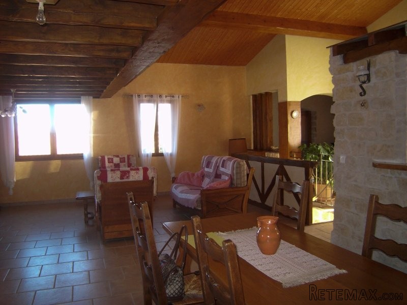 3 Bed Recent Villa On A Plot Of 435m2 - 2