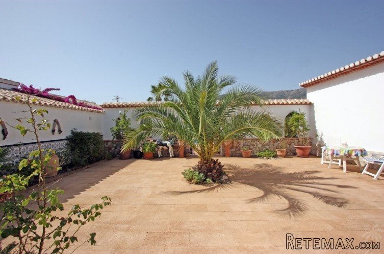 This modern, single storey finca with a separate guest.. - 5