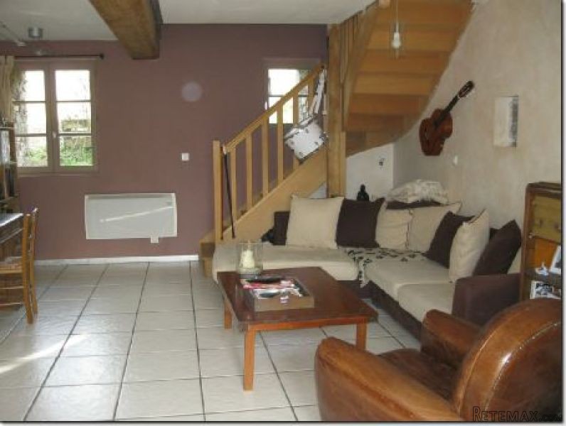 Very Nice House in Excellent Condition - 2