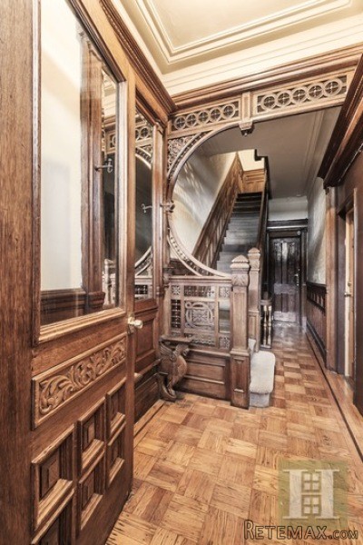 7 bedroom Town House For Sale: 297.. - 2
