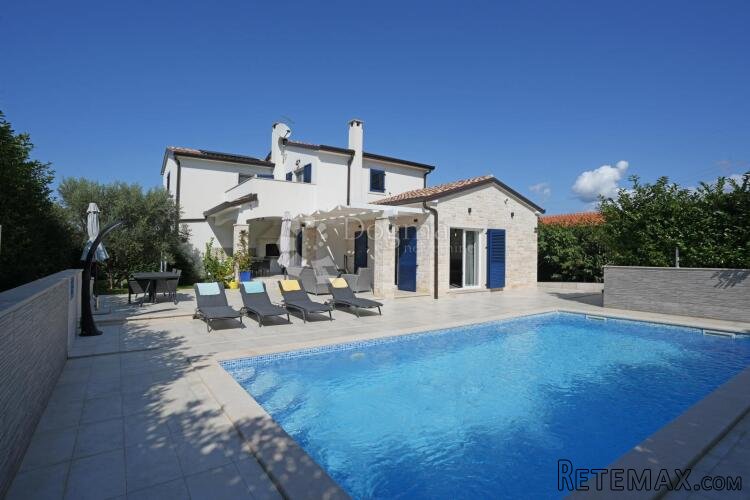 PREKRASNA KAMENA VILLA U OKOLICI POREČA