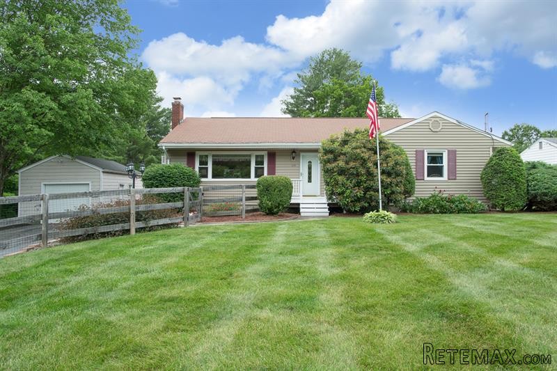 3 bedroom House For Sale: 120 Crum..