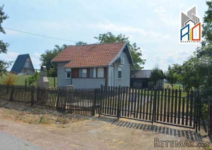 NA PRODAJU! Useljiva vikendica u Mionici, Gornji Mušić - 10