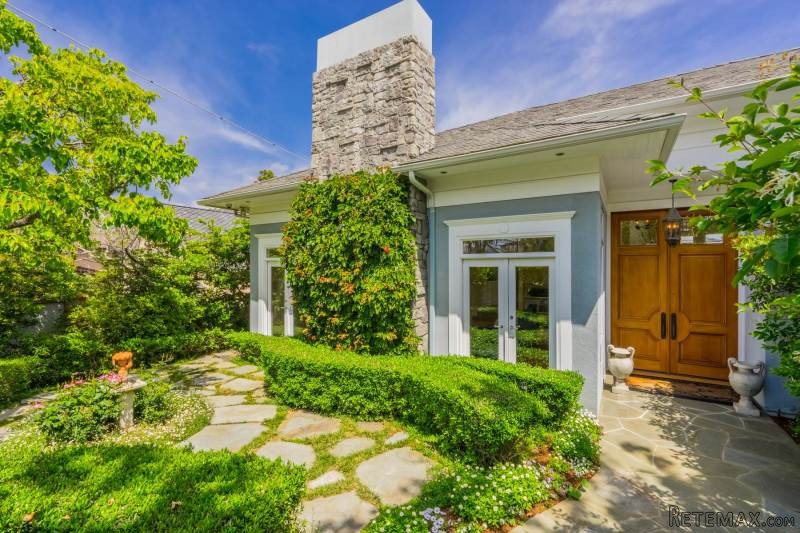 455 Silvergate Avenue San Diego.. - 2