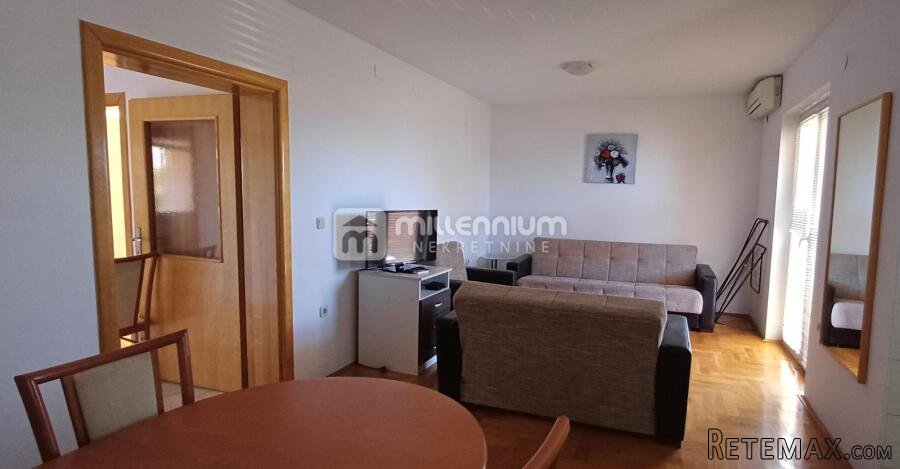 Otok Krk, Malinska, 58.53m2, 2s+db s terasom i parkingom - 2