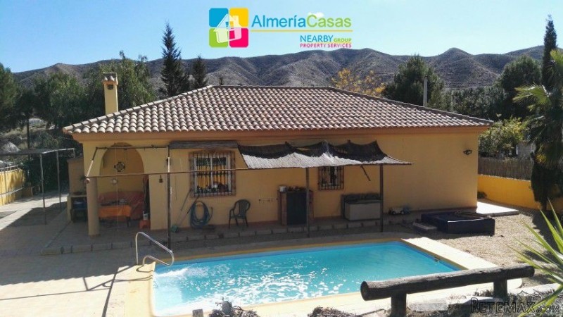 Villa For Sale In Cantoria