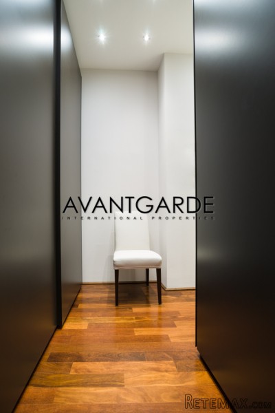 Apartment in prime location of the.. - 2
