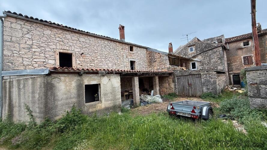 Kamena priča za renovaciju na dobroj lokaciji - 3